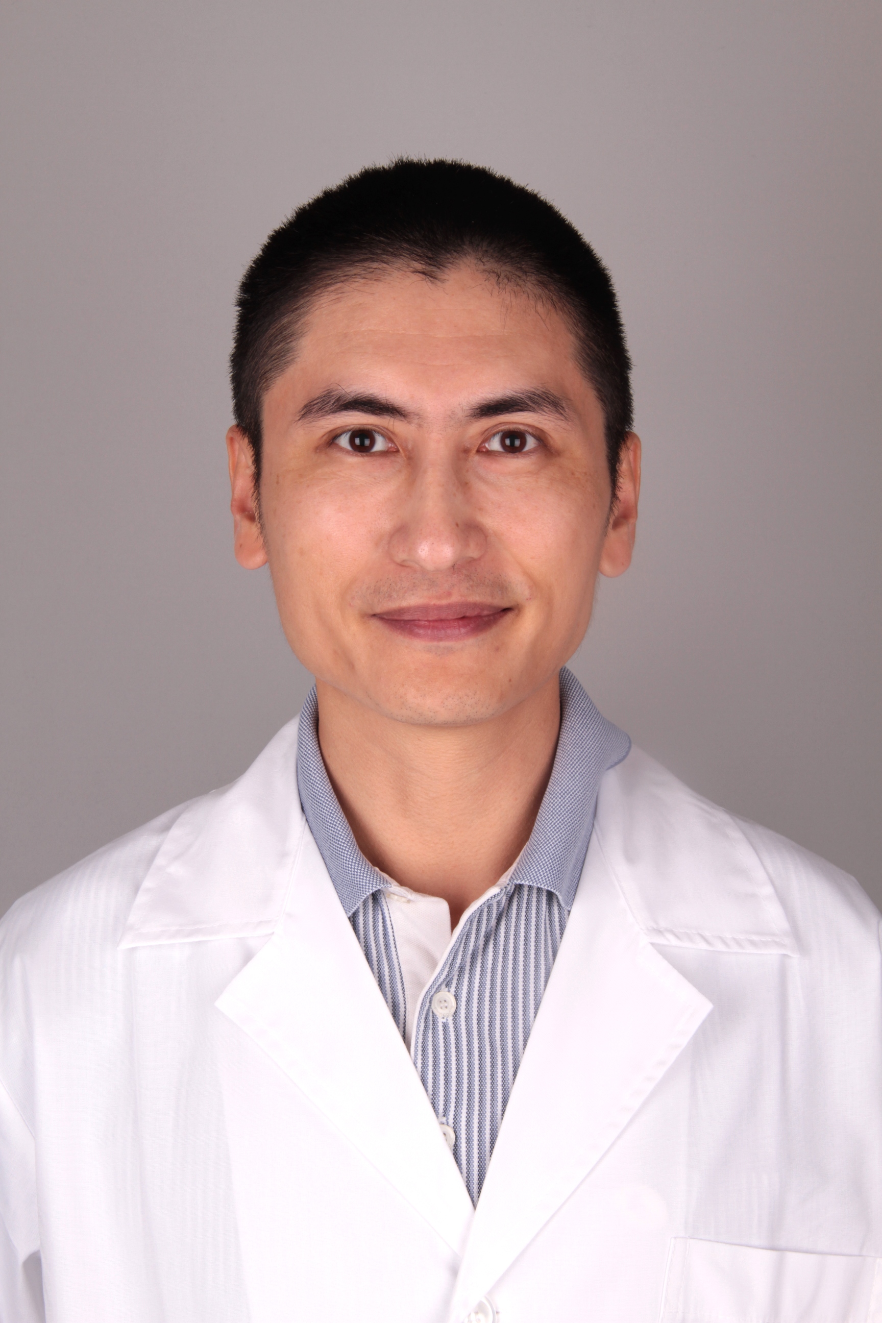 黃國恩醫師照片images/doctors/20181031133055-1.jpg