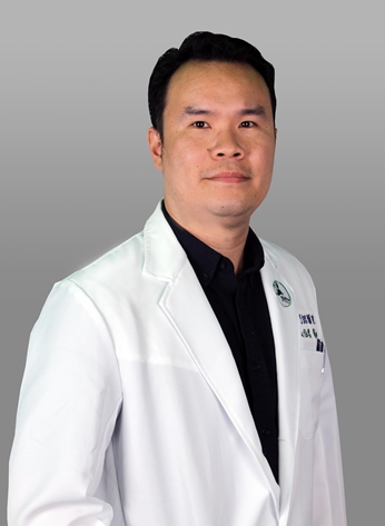 戎伯岩醫師照片images/doctors/20191105162223-1.jpg